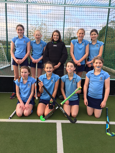 1st girls hockey team