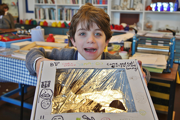 Making solar-powered ovens