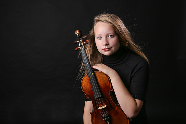 Amelia Warren